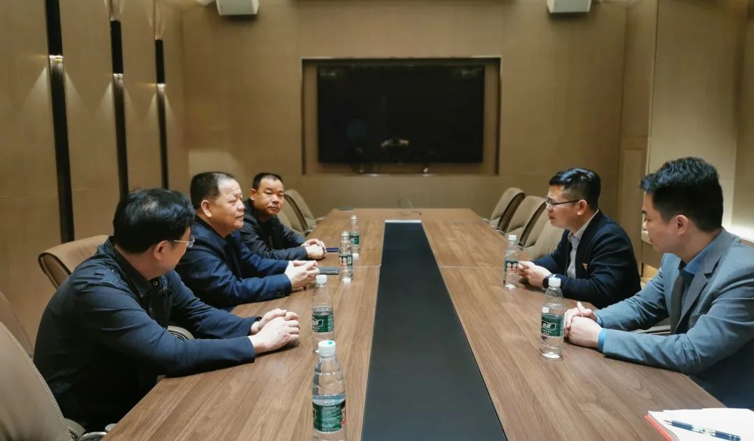 中庭黨建 | 南寧市工商聯(lián)牽線搭橋，集團(tuán)與南寧茂名商會兩新黨組織聯(lián)姻