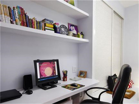 您家有小小的書房嗎？是怎么樣的呢？