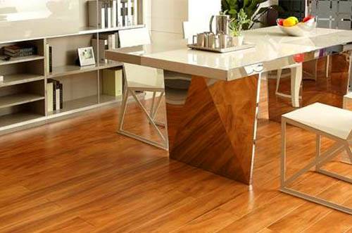 房子裝修瓷磚木地板大比拼！