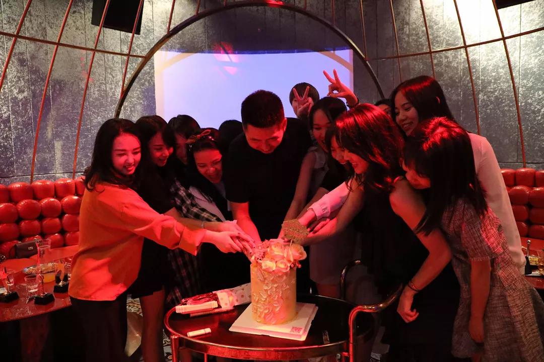 中庭網(wǎng)絡(luò)部三周年丨夢之隊，此情待續(xù)